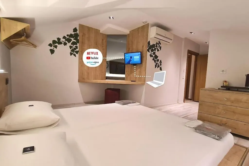 Hotel Social House Mil Istanbulská provincie 0*,